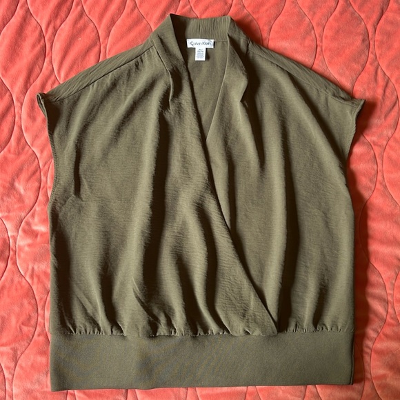 Calvin Klein Olive Blouse - Picture 1 of 3